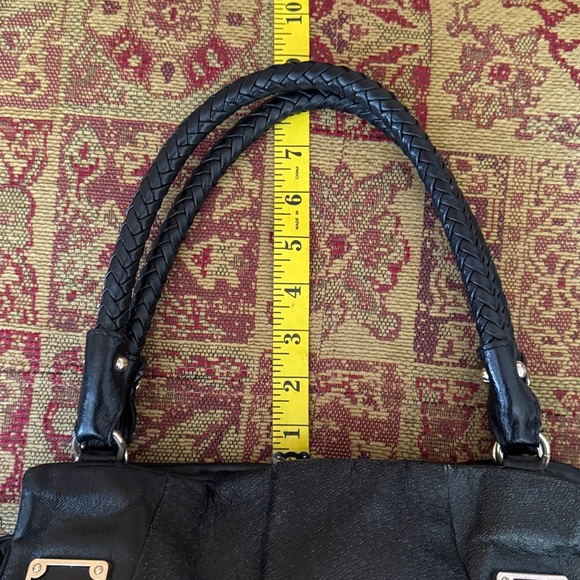 🩷 Elliott Lucca; Blk Leather Designer Handbag w/Zipper Closure + Braided Straps! - Picture 14 of 16